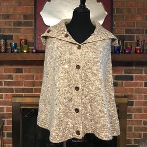 🍀Lucky Brand wool cape🍀